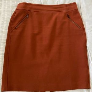 Loft scuba pumpkin unlined skirt size 12